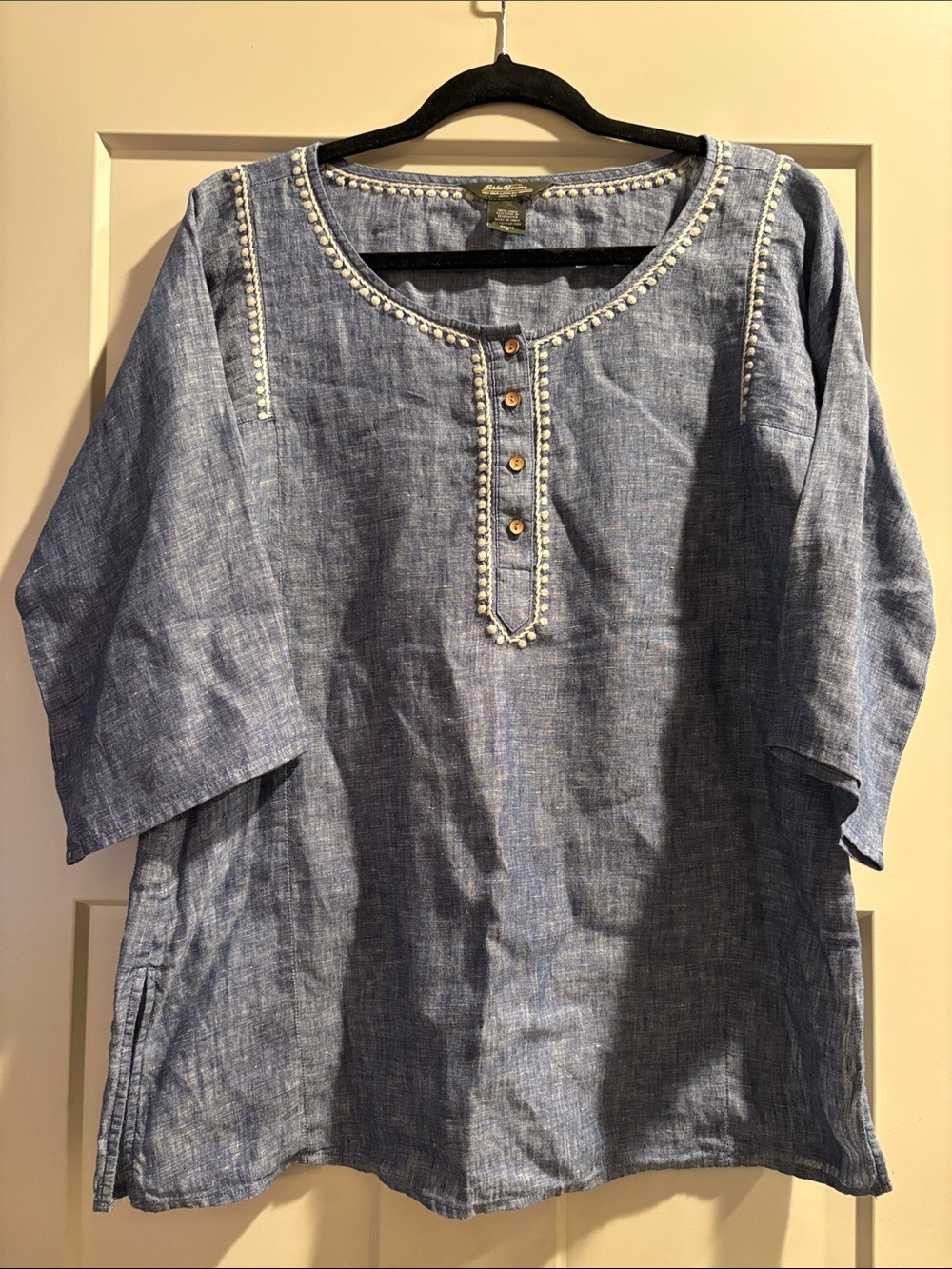Eddie Bauer Linen Chambray Blue Embroidered  Shirt - Petite M - Cool, Natural